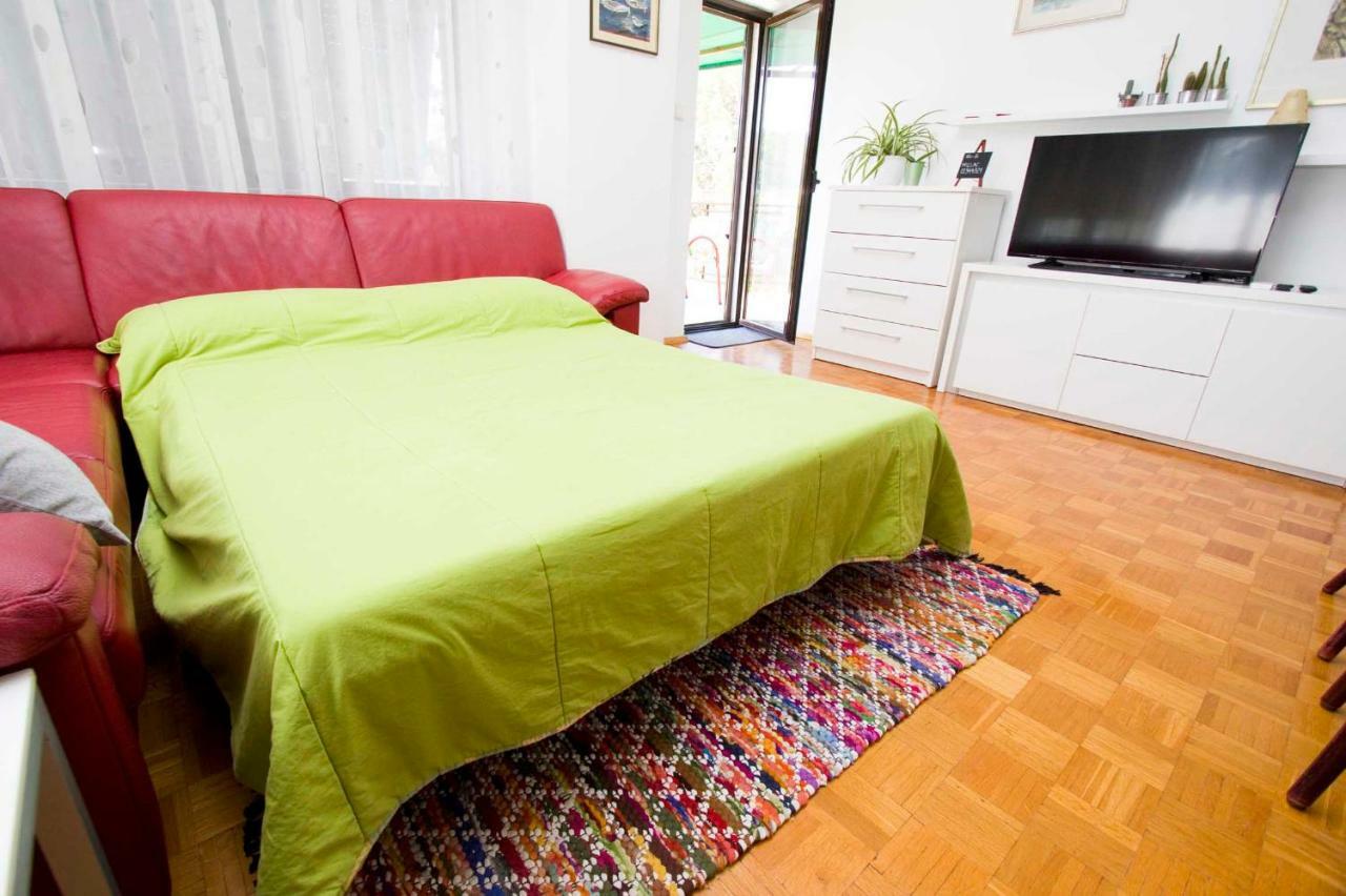 Apartments Besker Makarska Exteriör bild